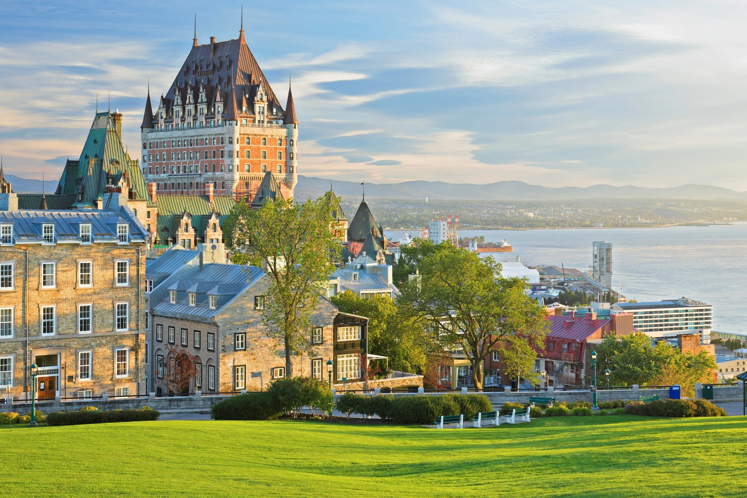 14-Night Luxury Canada, Quebec & New England Exploration with Boston & New York Stays